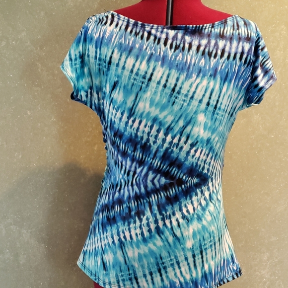 Top - Picture 4 of 6